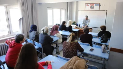 Eskişehir Büyükşehir Belediyesi tarafından, “kadın işi–erkek işi” algısını kırmak ve