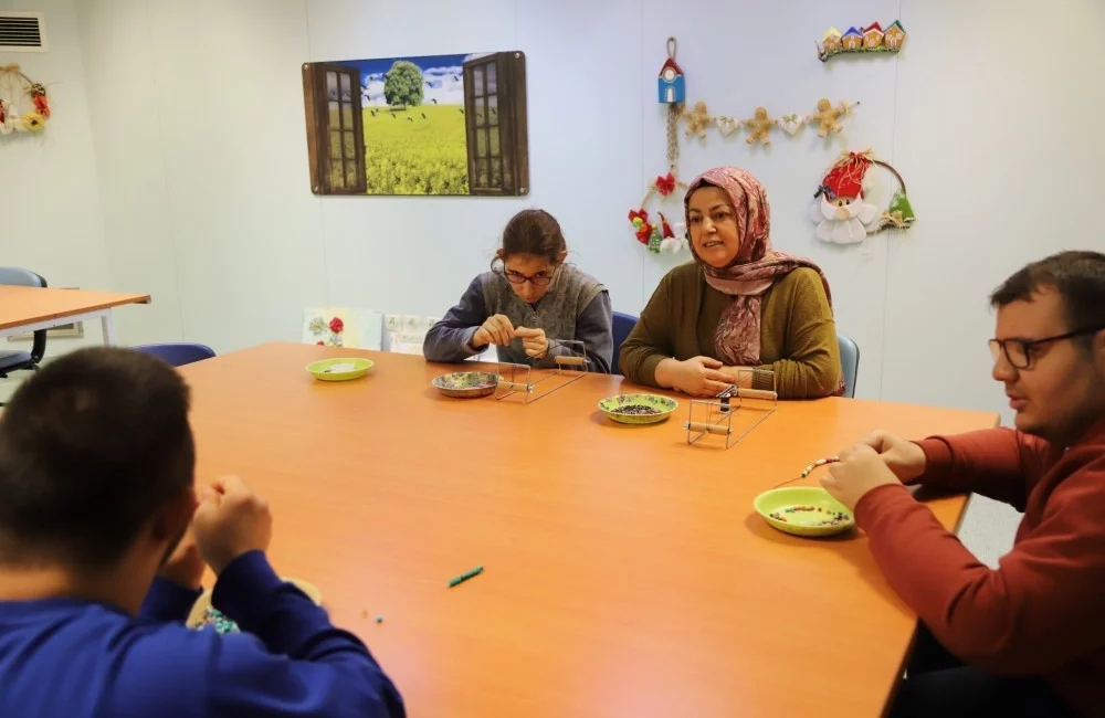 Eskişehir Büyükşehir Belediyesi bünyesinde faaliyet gösteren Zihinsel Engelli Gündüz Yaşam