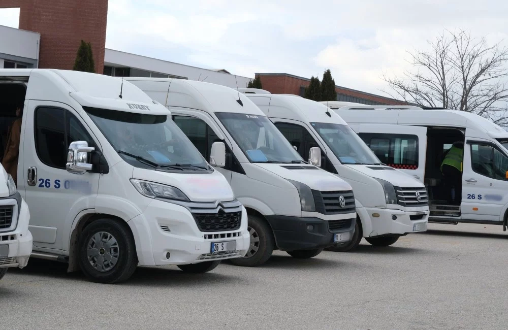 Eskişehir Büyükşehir Belediyesi, “S” plakalı servis araçlarının 2026 yılı çalışma