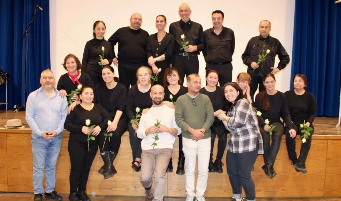 Frankfurt Atatürkçü Düşünce Derneği öncülüğünde düzenlenen 8 Mart Dünya Emekçi