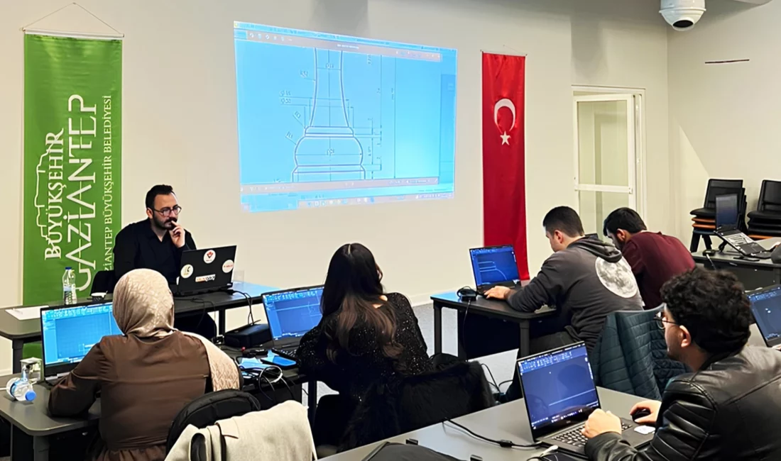 Gaziantep Büyükşehir Belediyesi bünyesinde hizmet veren Müzeyyen Erkul Gaziantep Bilim