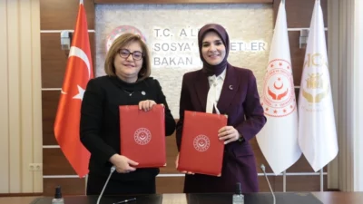 Aile ve Sosyal Hizmetler Bakanı Mahinur Özdemir Göktaş, Gaziantep Büyükşehir