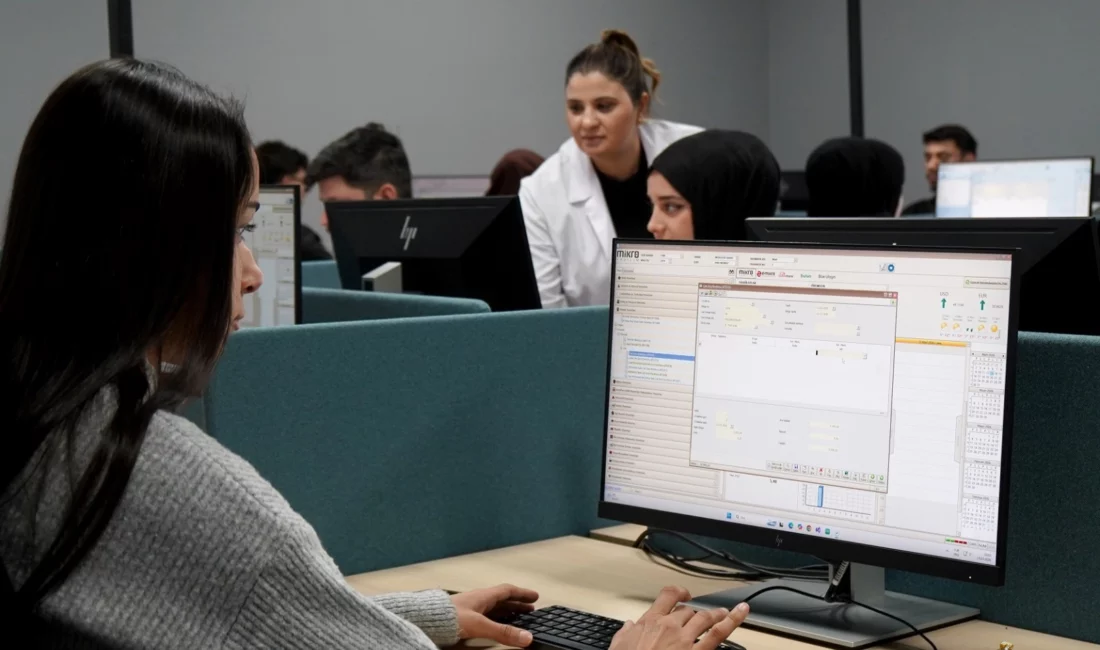 Gaziantep Büyükşehir Belediyesi, gençleri geleceğin mesleklerine hazırlamak ve kentin dijital