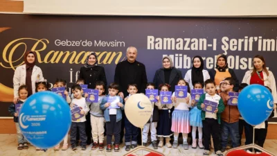 Kocaeli'de Gebze Belediyesi’nin Gebze’de Mevsim Ramazan etkinlikleri kapsamında düzenlenen programda,