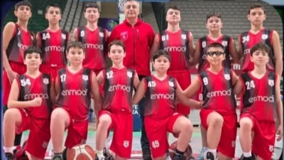 Gemlikspor Küçük Erkekler Basketbol Takımı, Vita Basketbol Akademi karşısında elde