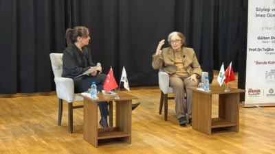 İstanbul Bakırköy Belediyesi tarafından düzenlenen “Bakırköy Muhabbeti” etkinliğinde yazar ve