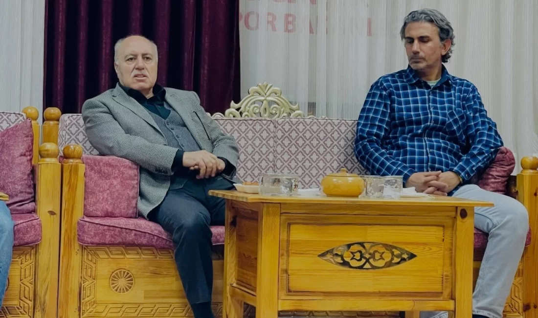 Mardin Yeşilli Belediye Başkanı Hayrettin Demir, "Ramazan'da Gençlerle Buluşuyor" programı