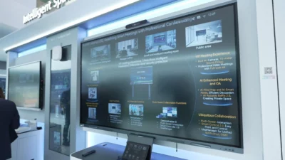 Huawei, MWC 2026'da ofis, sağlık ve eğitim için senaryoya özel