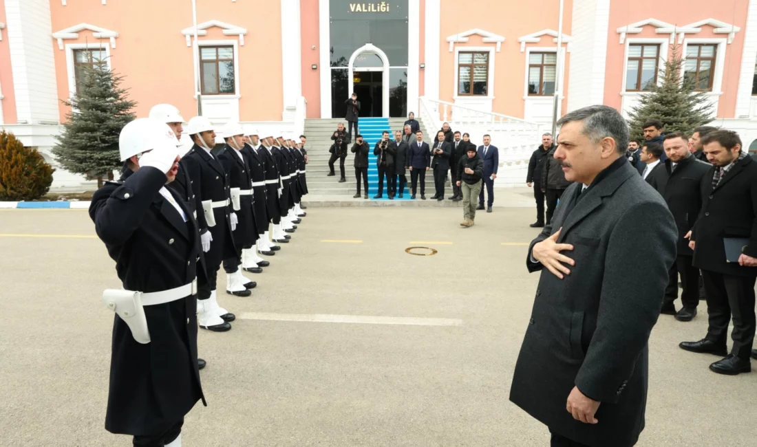 İçişleri Bakanı Mustafa Çiftçi, Ramazan ayının son iftarını ve bayramlaşma