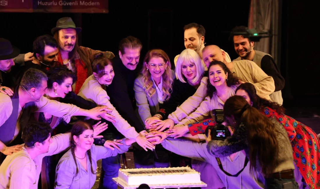 Aziz Nesin’in unutulmaz eseri Eşeğin Gölgesi, Dünya Tiyatro Günü kapsamında