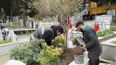 İstanbul'da Beylikdüzü Belediyesi, Ramazan Bayramı öncesinde ilçe genelinde yürüttüğü temizlik