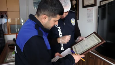 Maltepe Belediyesi, fırın ve pastane işletmelerine yönelik denetim gerçekleştirdi. Çalışmalarını