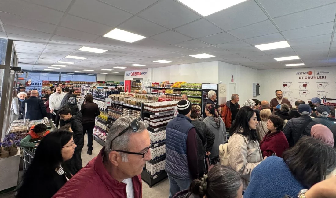 İzmir Büyükşehir Belediyesi’nin tanzim satış mağazası İZMAR 21’inci mağazasını Çiğli’de