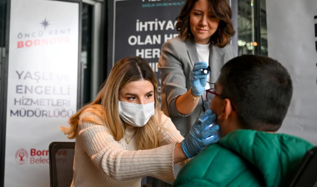 İzmir'de Bornova Belediyesi, 3 Mart Dünya Kulak ve İşitme Günü kapsamında