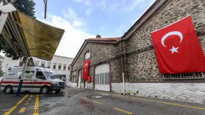 İzmir Büyükşehir Belediyesi’nin mart ayı meclis toplantısında Vakıflar Genel Müdürlüğü