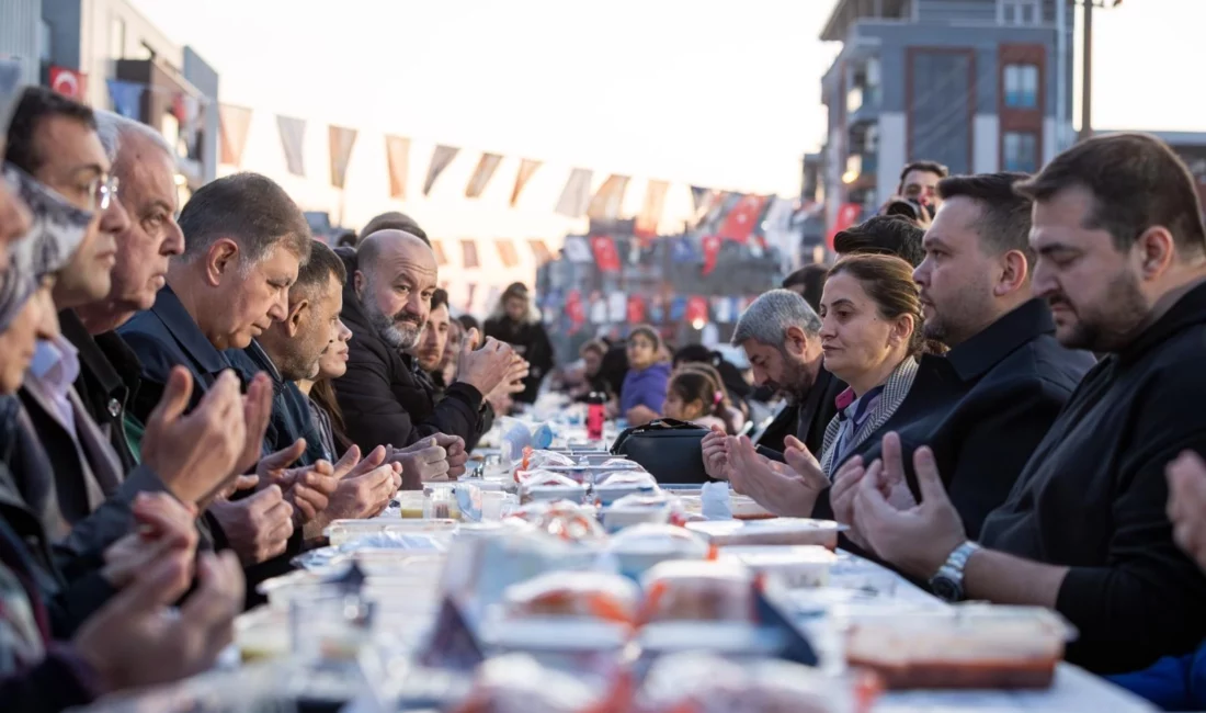 İzmir Büyükşehir Belediye Başkanı Dr. Cemil Tugay, Bornova Çamdibi’nde kurulan