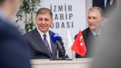 İzmir Büyükşehir Belediye Başkanı Dr. Cemil Tugay, 14 Mart Tıp