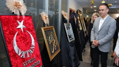 Mevlid-i Nebi’nin 1500. yılı etkinlikleri kapsamında hazırlanan “Sanatın Diliyle Değerlerimiz”