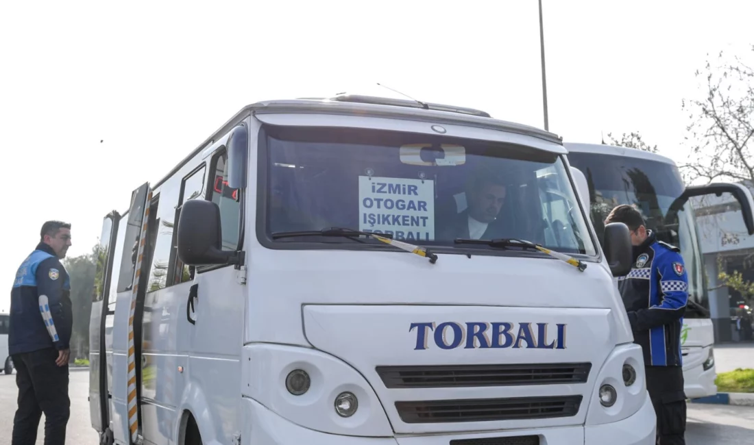 İzmir Büyükşehir Belediyesi zabıta ekipleri, Ramazan Bayramı öncesinde toplu taşıma