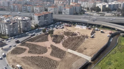 İzmir Büyükşehir Belediyesi, kentte yeşil alanları artırmak ve iklim değişikliğiyle