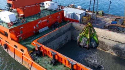 İzmir Büyükşehir Belediyesi, İzmir Körfezi’nde tüm zamanların en kapsamlı dip