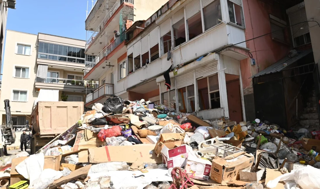 İzmir’in Karabağlar ilçesinde çevre sakinlerinin şikâyeti üzerine yapılan incelemede bir