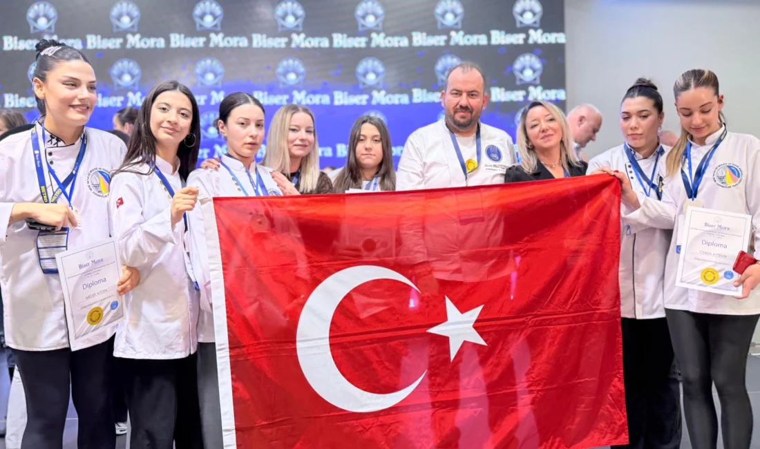 İzmirli öğrenciler, Hırvatistan’da düzenlenen uluslararası gastronomi festivalinde 4 altın, 2