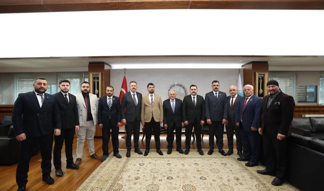 Kayseri Büyükşehir Belediye Başkanı Dr. Memduh Büyükkılıç, Alperen Ocakları Genel