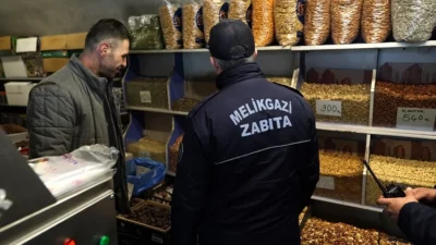 Kayseri Melikgazi Belediyesi zabıta ekipleri, Ramazan Bayramı öncesinde gıda işletmelerine