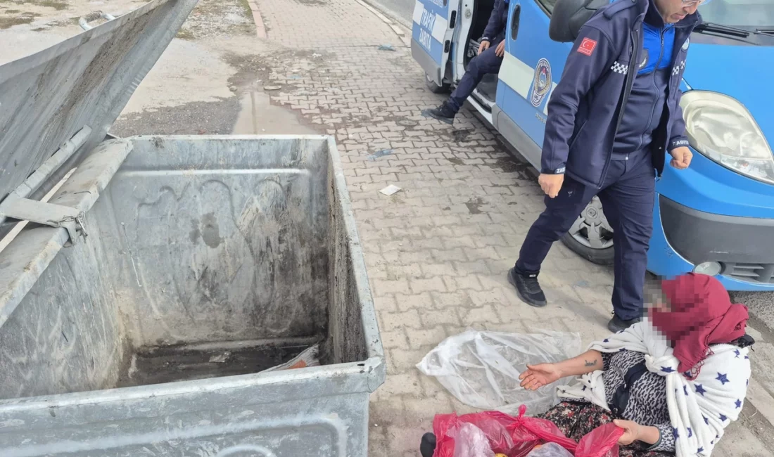 Kayseri Büyükşehir Belediyesi Zabıta ekipleri, ramazan ayında dilencilik yapan kişilere