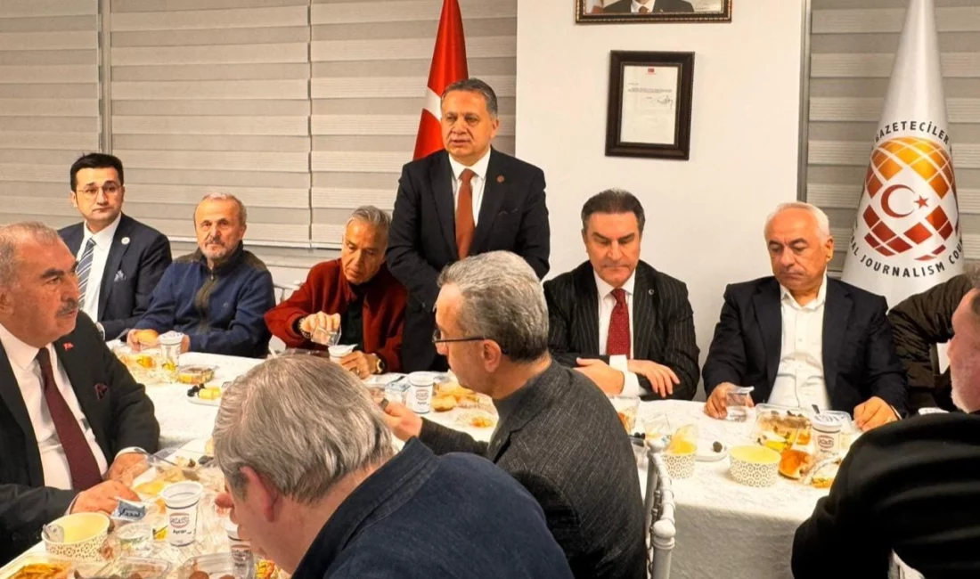 Küresel Gazeteciler Konseyi (KGK) geleneksel iftar buluşmalarının ilki Ankara’da gerçekleşti.