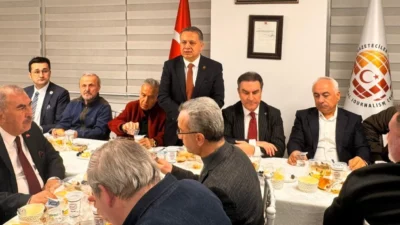 Küresel Gazeteciler Konseyi (KGK) geleneksel iftar buluşmalarının ilki Ankara’da gerçekleşti.