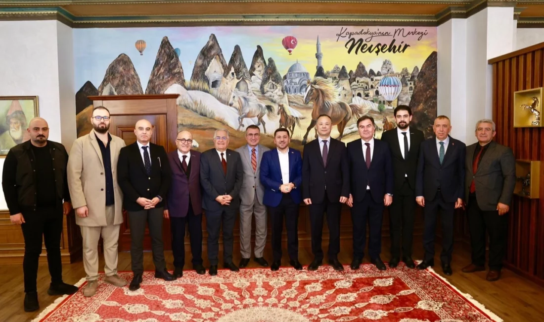 Kırgızistan Cumhuriyeti Ankara Büyükelçisi Ruslan Kazakbayev, Nevşehir Belediye Başkanı Rasim