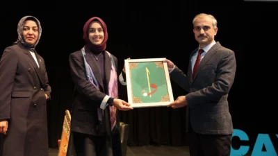 Kocaeli'de Çayırova Belediyesi, 8 Mart Dünya Kadınlar Günü vesilesi ile