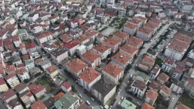 Kocaeli’de riskli alanları dönüştürerek güvenli yaşam alanları oluşturmayı hedefleyen Kocaeli