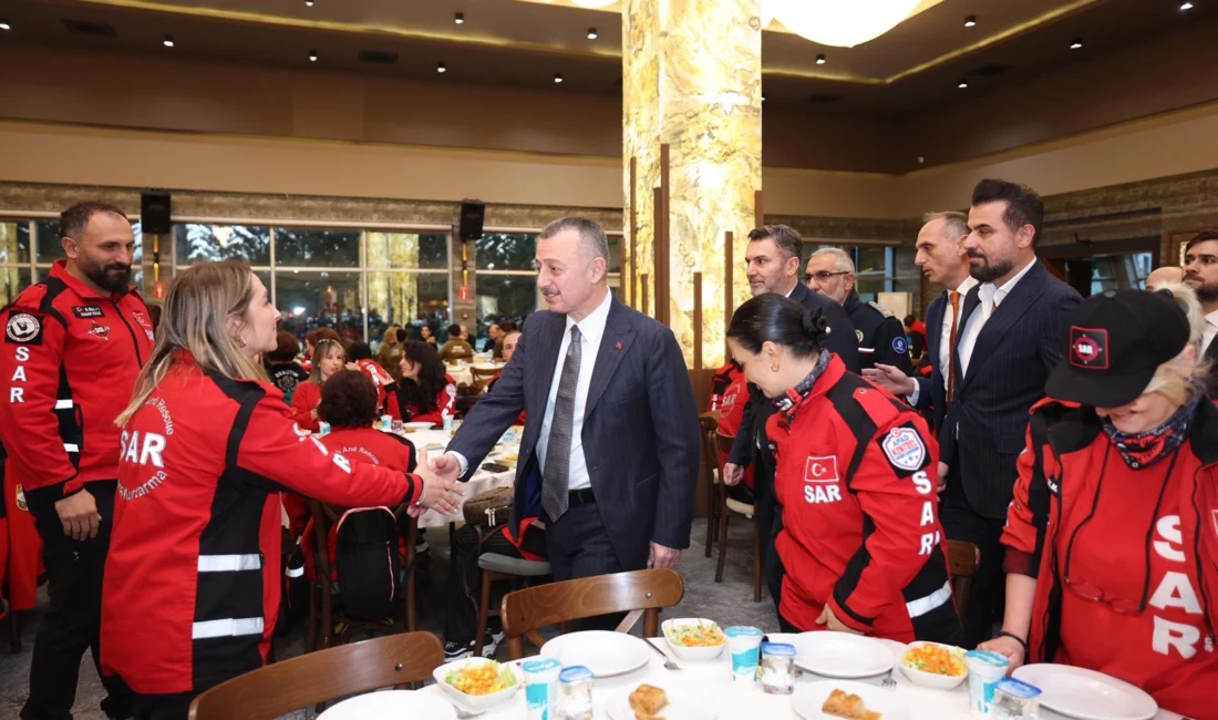 Kocaeli Büyükşehir Belediye Başkanı Tahir Büyükakın, “Şehrimizin yüz akı” dediği