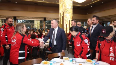 Kocaeli Büyükşehir Belediye Başkanı Tahir Büyükakın, “Şehrimizin yüz akı” dediği