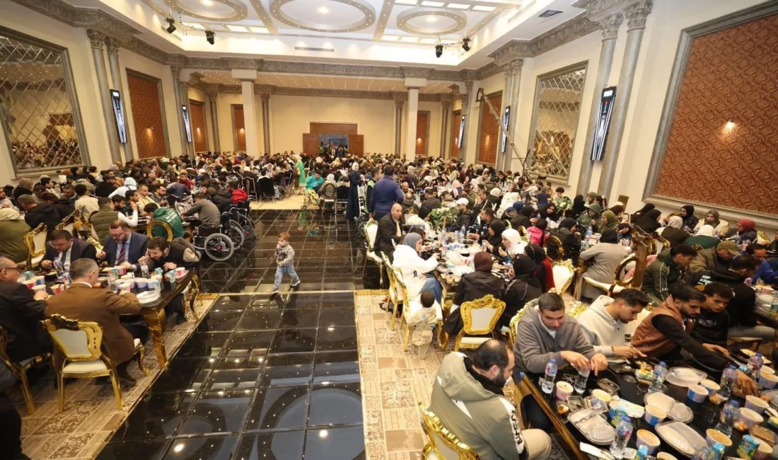 Kocaeli Büyükşehir Belediyesi’nin “Kardeşlik Sofrası” bu kez Mısır’ın başkenti Kahire’de