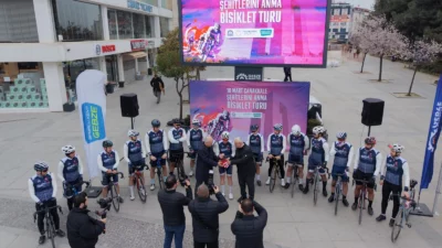 Kocaeli Gebze Belediyesi tarafından düzenlenen "18 Mart Çanakkale Zaferi Bisiklet