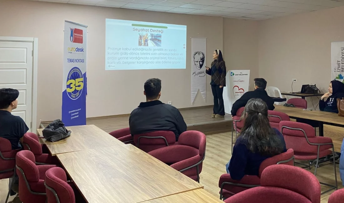 Kocaeli İzmit Belediyesi, Erasmus ve Avrupa Dayanışma Programı hakkında düzenlediği