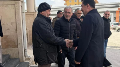 Konya Karatay Belediye Başkanı Hasan Kılca, ilçenin farklı noktalarında devam