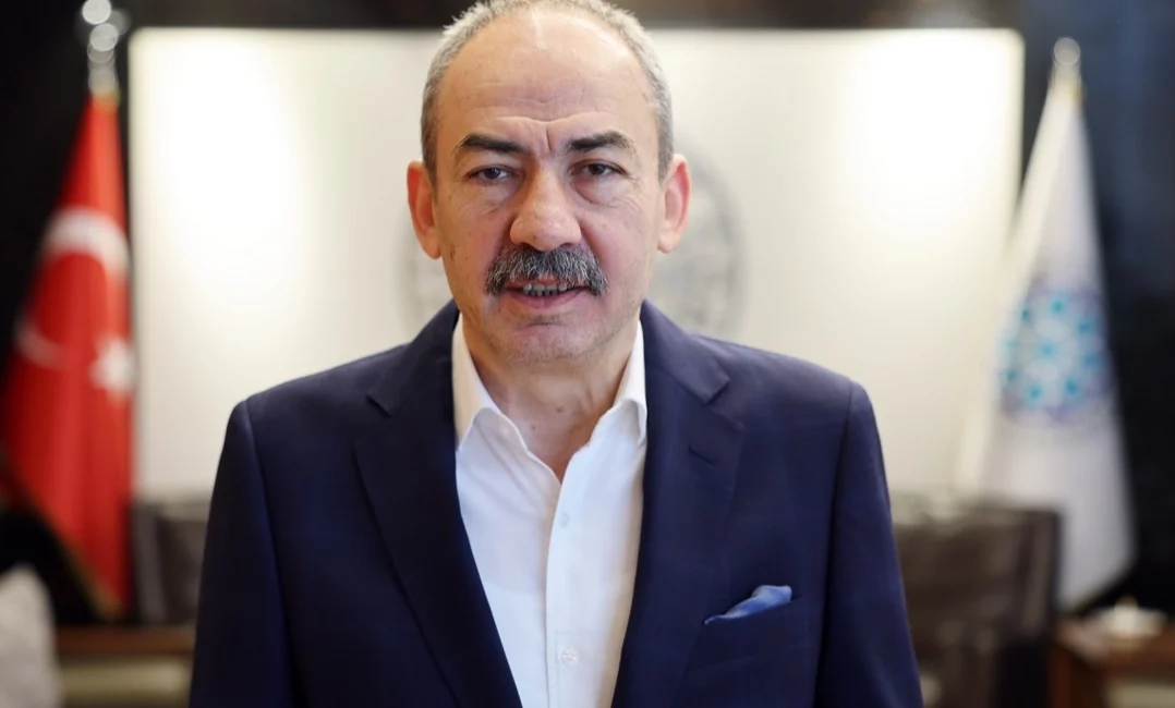 Kayseri Ticaret Odası (KTO) Yönetim Kurulu Başkanı Ömer Gülsoy, 8