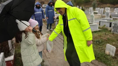Kütahya Belediye Başkanı Eyüp Kahveci, Ramazan Bayramı arife günü vesilesiyle