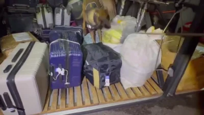 Malatya’da polis ekiplerince yolcu otobüsünde yapılan aramada 11 kilo 400