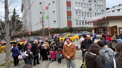 Manchester Üniversitesi öğrencileri, İstanbul'da Maltepe ilçesinin taktiksel kentleşme çalışmalarını incelemek