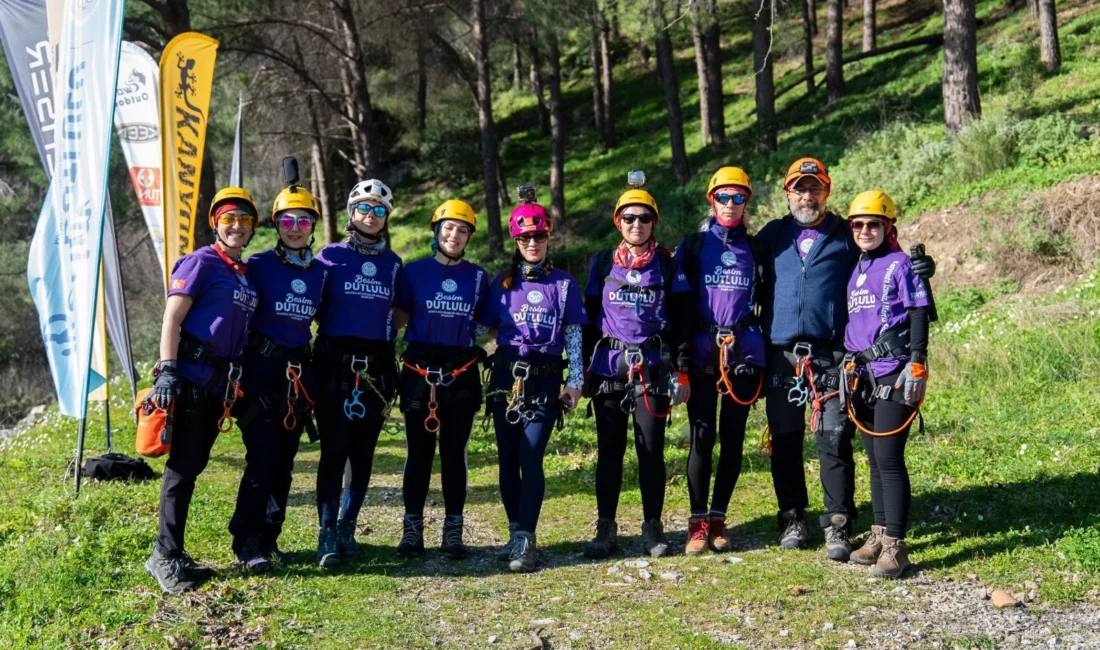 8 Mart Dünya Kadınlar Günü’nde kadın sporcular Gelin Uçtu Kanyonu’nu