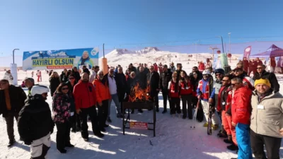 Kayseri Büyükşehir Belediye Başkanı Dr. Memduh Büyükkılıç, dünyanın en iyi