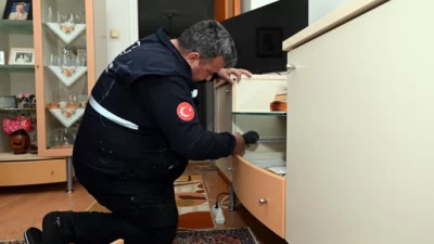 Mersin Büyükşehir Belediyesi, Sağlık İşleri Dairesi Başkanlığı bünyesinde yürütülen Yaşlı