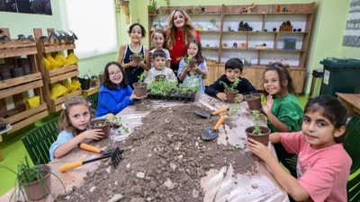 Mersin Büyükşehir Belediyesi Kadın ve Aile Hizmetleri Dairesi Başkanlığı bünyesinde