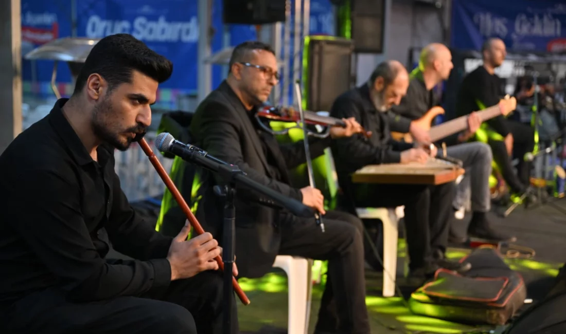 Ramazan ayının manevi atmosferi tasavvuf müziğinin huzur veren ezgileriyle yaşandı.